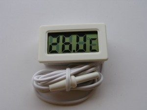 Битов термометър за външна и вътрешна температура